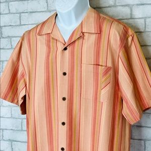 🏝Tommy Bahama 100% Silk Camp Shirt (M)